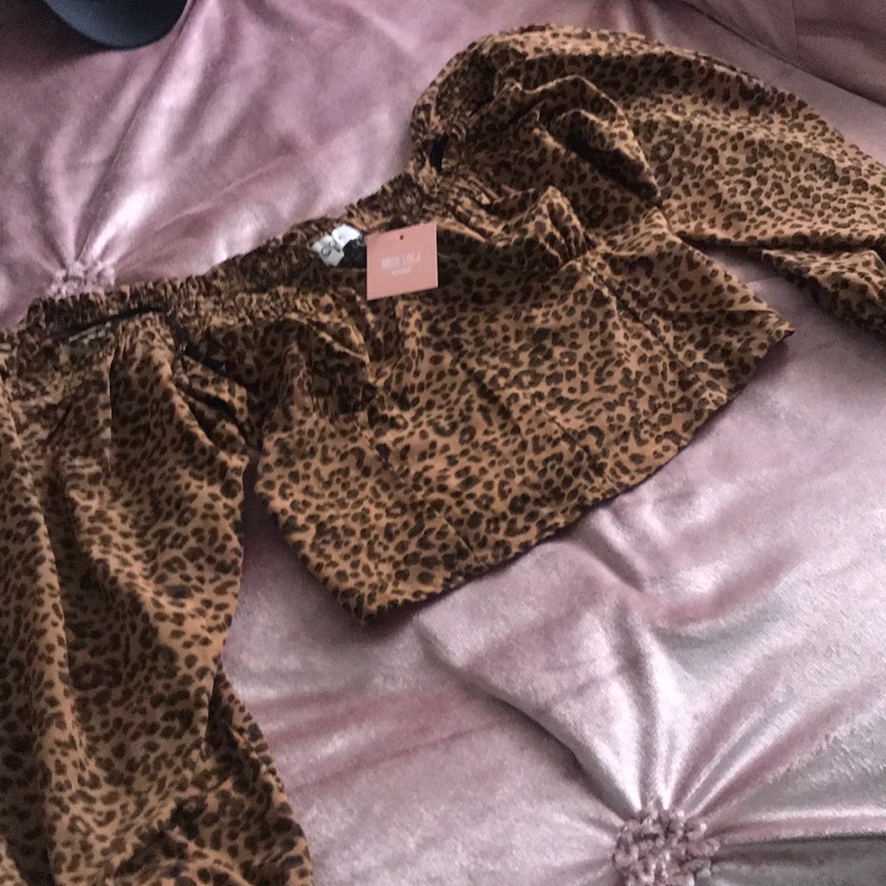 Leopard top